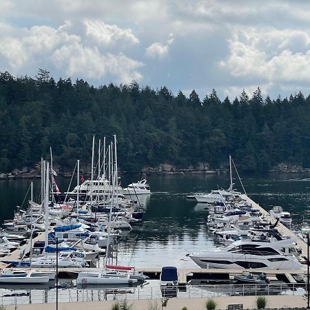 The Waterfront Suites And Marina Nanaimo Exterior foto