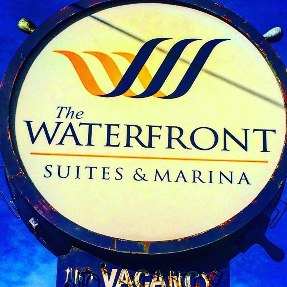 The Waterfront Suites And Marina Nanaimo Exterior foto